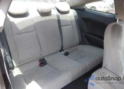 2013 Honda Civic Lx z USA, uszkodzony, nr VIN 2HGFG3B57DH530825